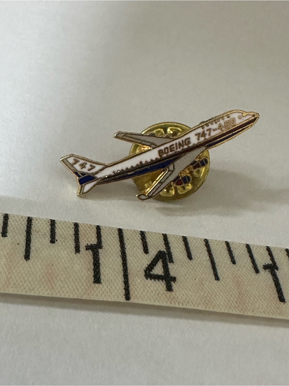 737-400 Boeing Lapel Pin